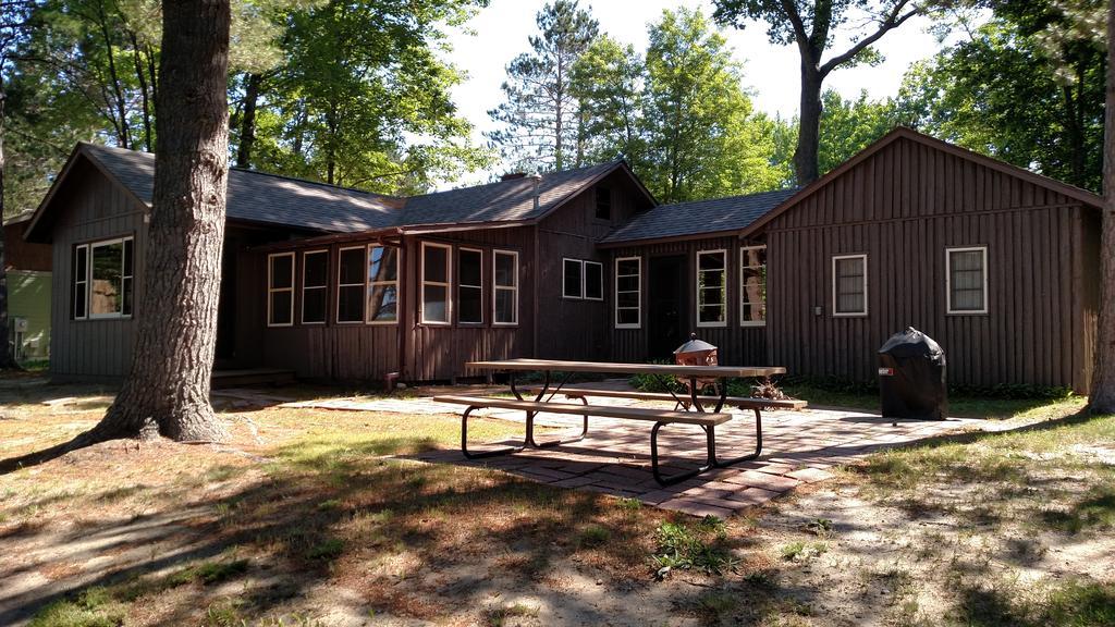 קלקסקה Log Cottage On Blue Lake מראה חיצוני תמונה