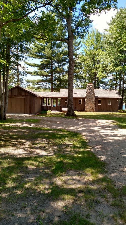 קלקסקה Log Cottage On Blue Lake מראה חיצוני תמונה